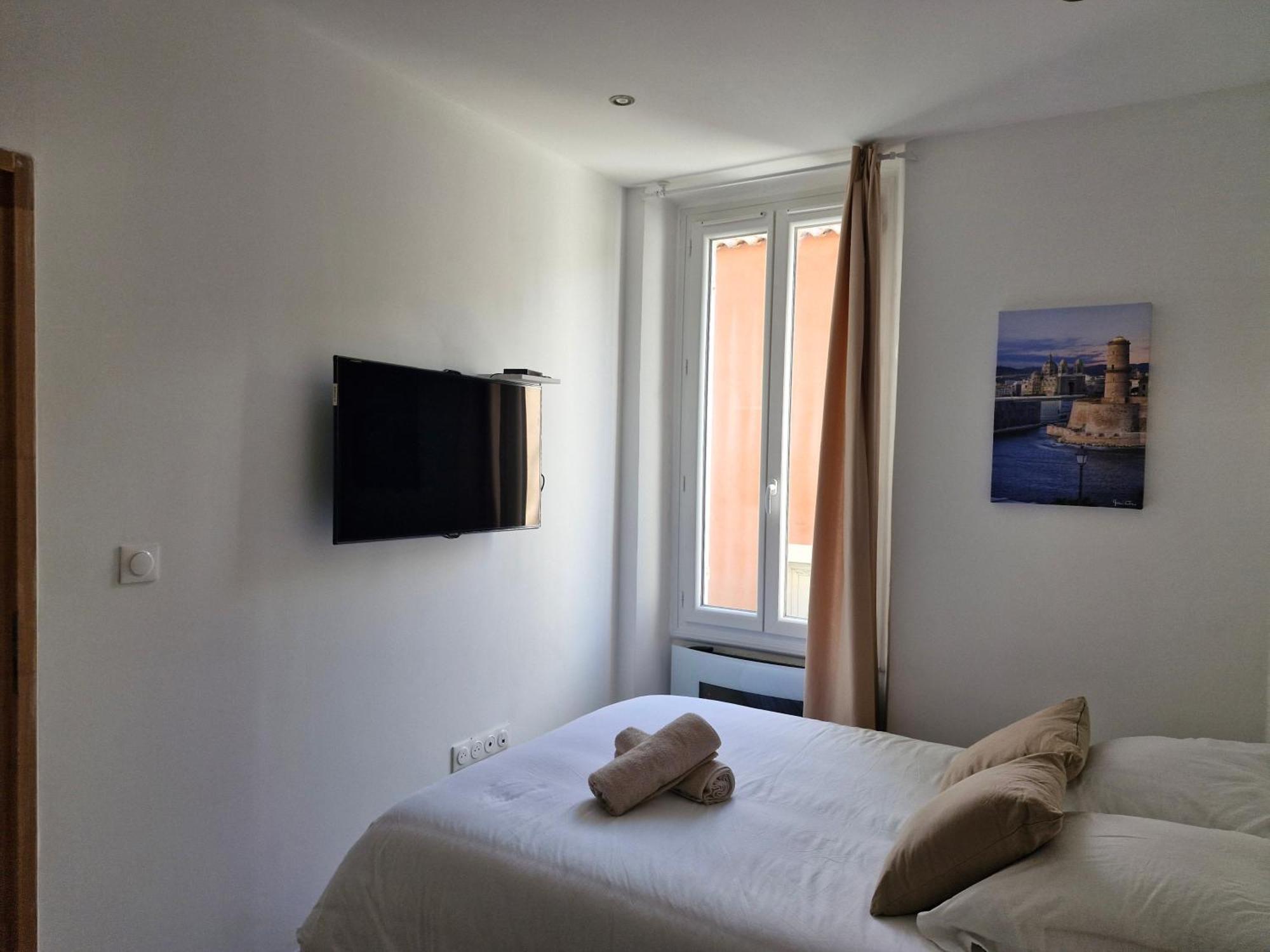 Appartement Tout Confort A 2 Pas Du Centre Ville Aubagne Extérieur photo